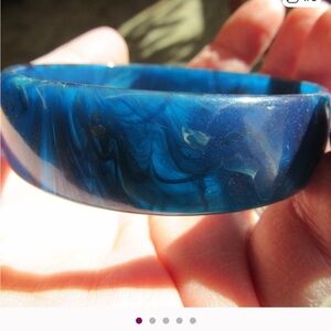 Bakelite Blue Marbled Bangle Bracelet